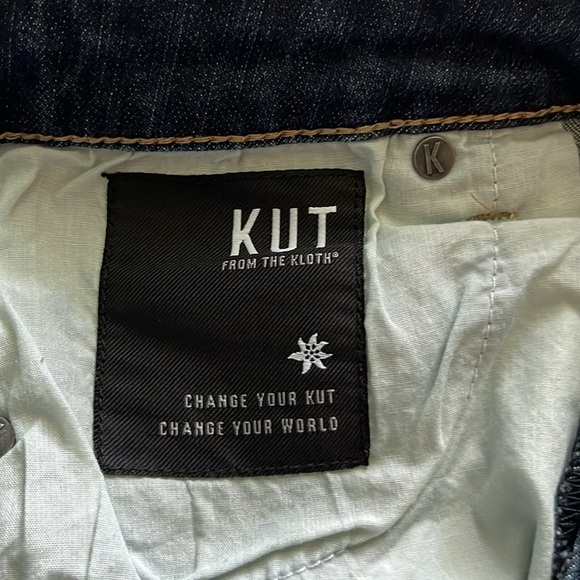 Kut From The Kloth Gidget Fray Short Mid Rise Size 8 - Picture 10 of 16